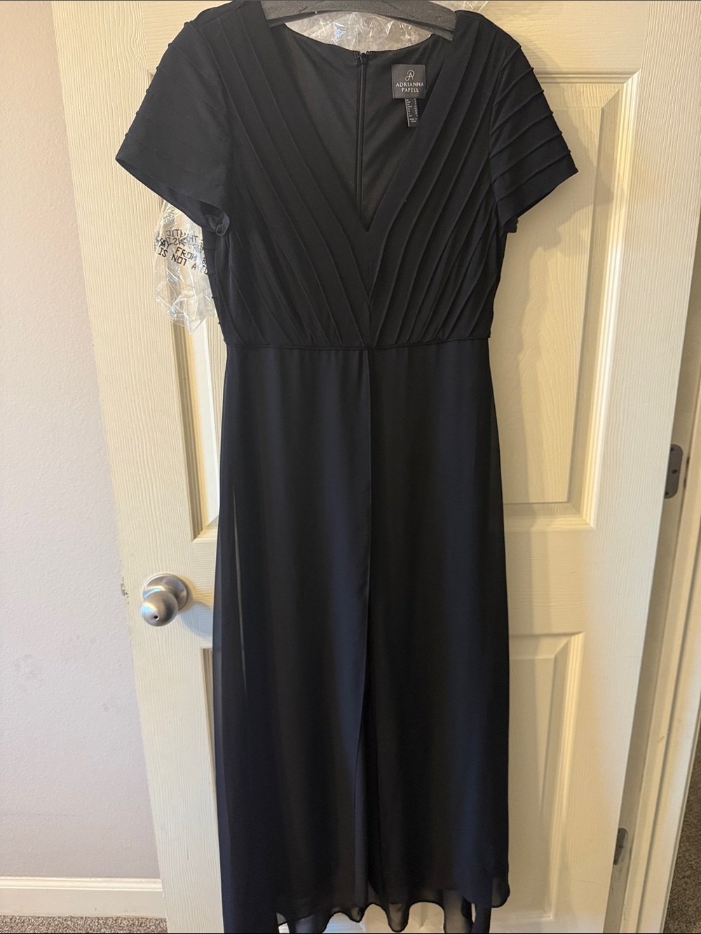Adrianna Papell Black Pleated V-Neck Skirted Jumpsuit with Short Sleeves